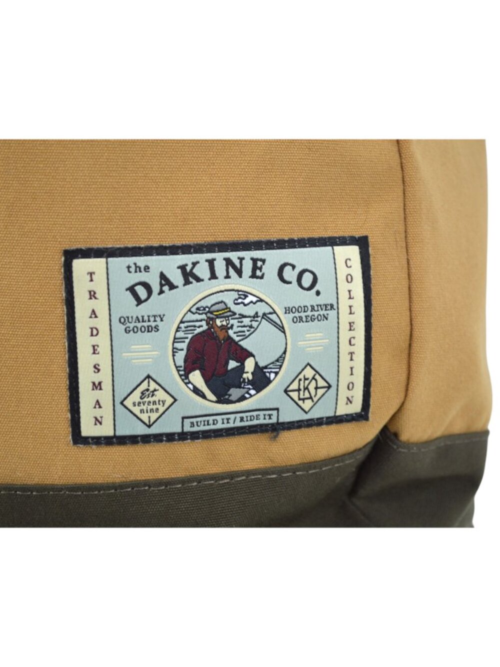 Dakine Backpack Tradesman Collection Brown Daypack Buckle Hiking Camping - Picture 3 of 13